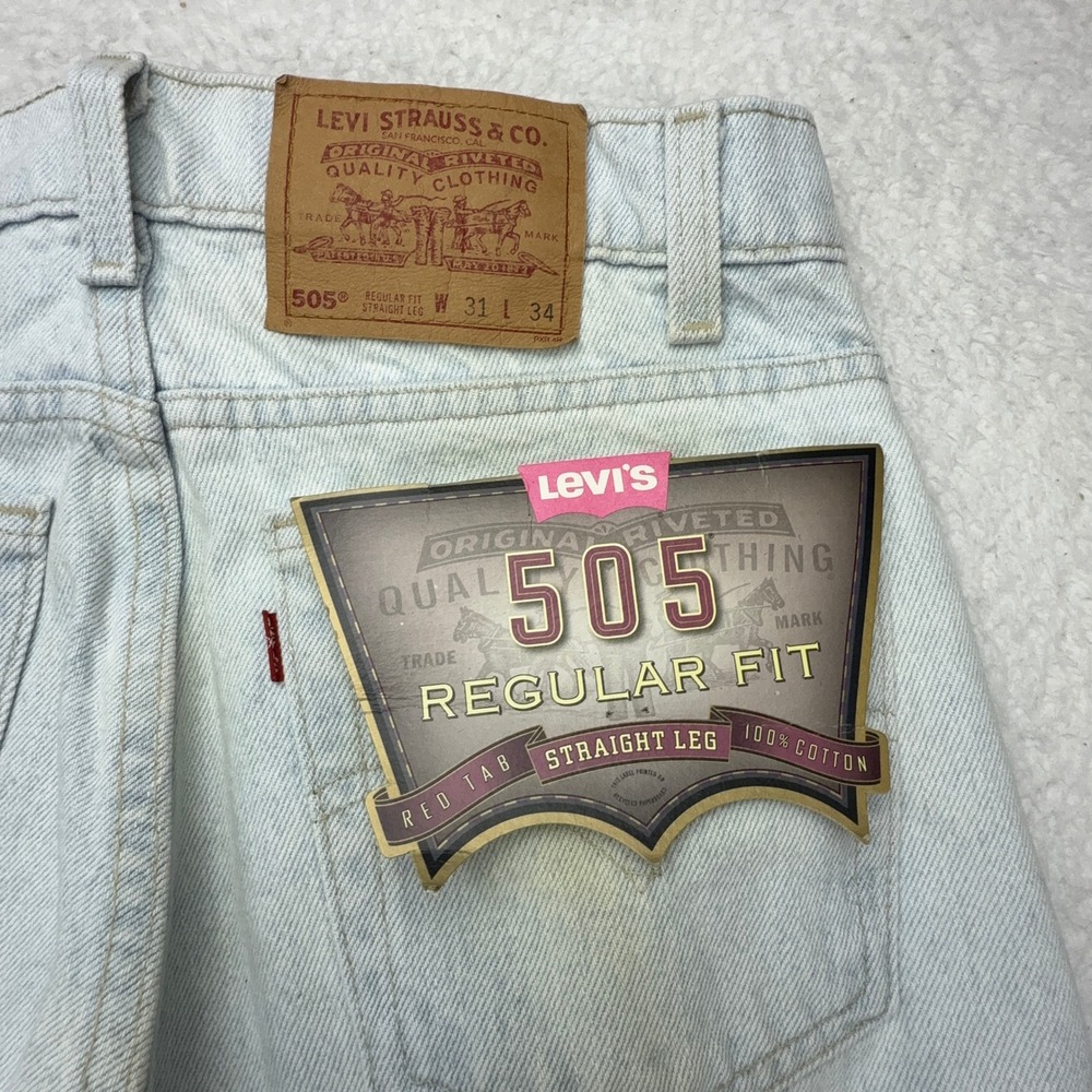 Vintage Levis 505 Regular Fit Straight Leg Jeans Light Wash Made in USA 31x34